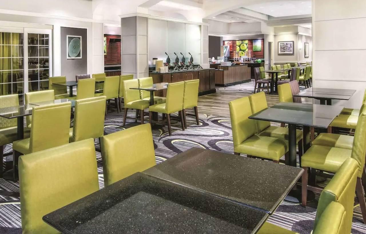 La Quinta Inn & Suites By Wyndham San Antonio Riverwalk Buitenkant foto