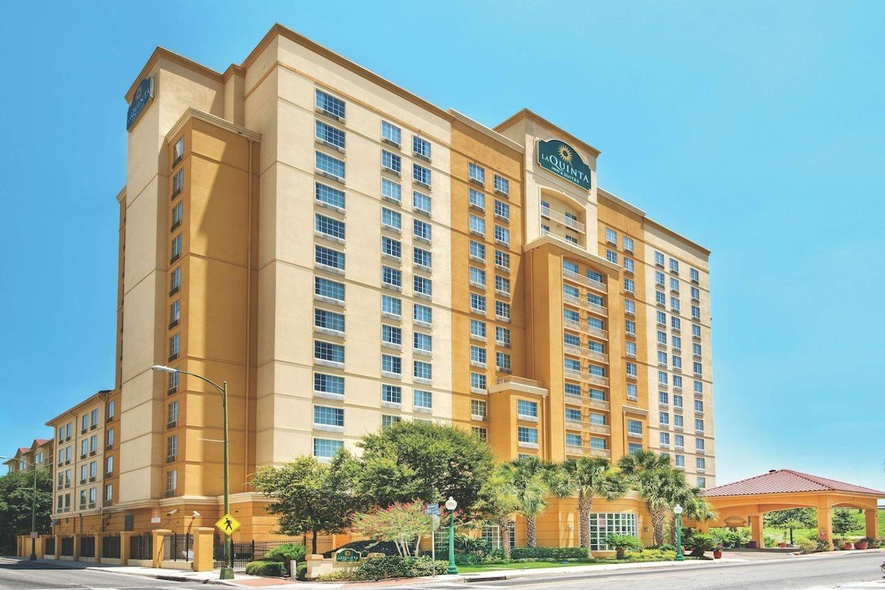La Quinta Inn & Suites By Wyndham San Antonio Riverwalk Buitenkant foto