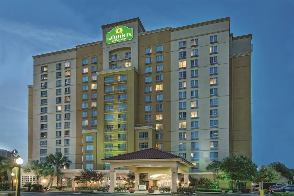 La Quinta Inn & Suites By Wyndham San Antonio Riverwalk Buitenkant foto